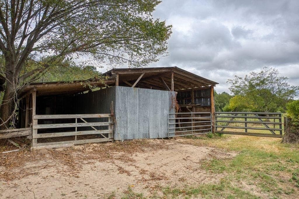 19 acres in ANDERSON County - photo 15