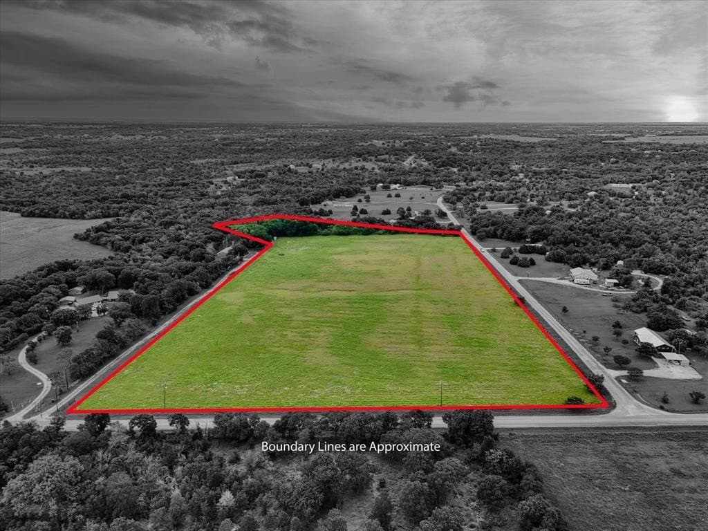 15.71 acres in McLennan County