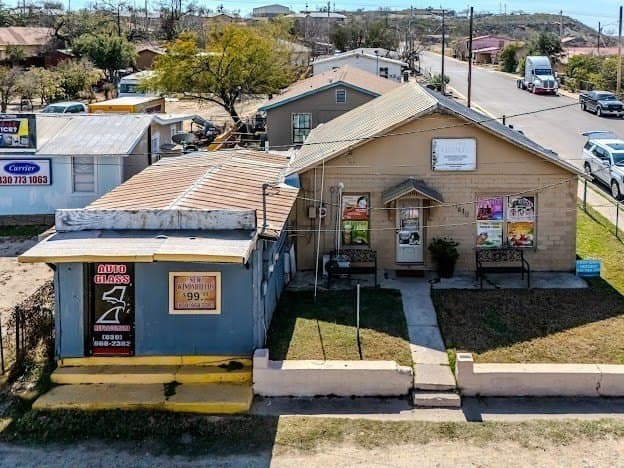 7,000 acres in Maverick County gallery image 2