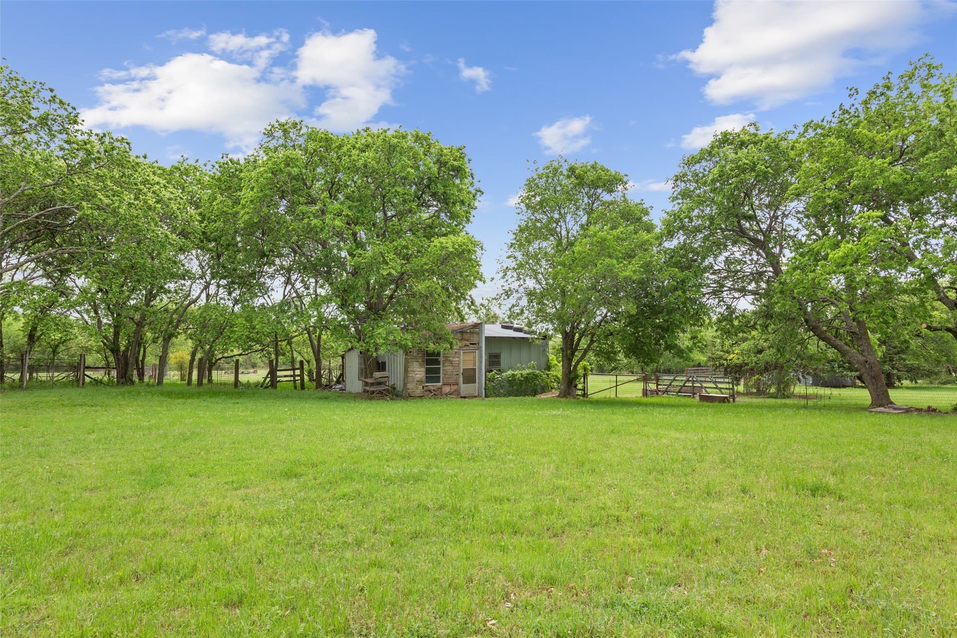 43 acres in Hill County - photo 39