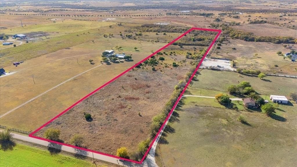 20 acres in Johnson County