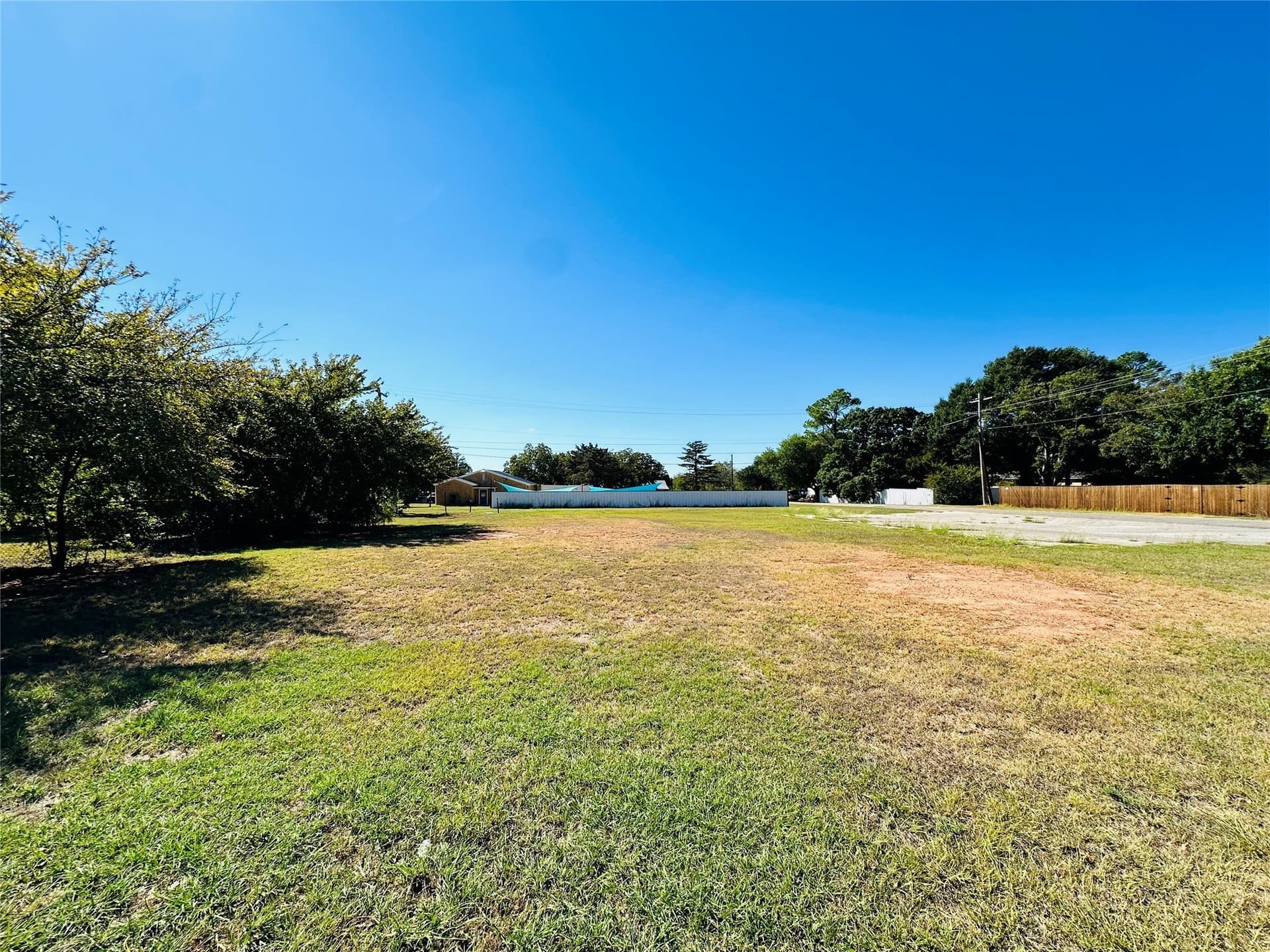 0.32 acres in Callahan County - photo 9