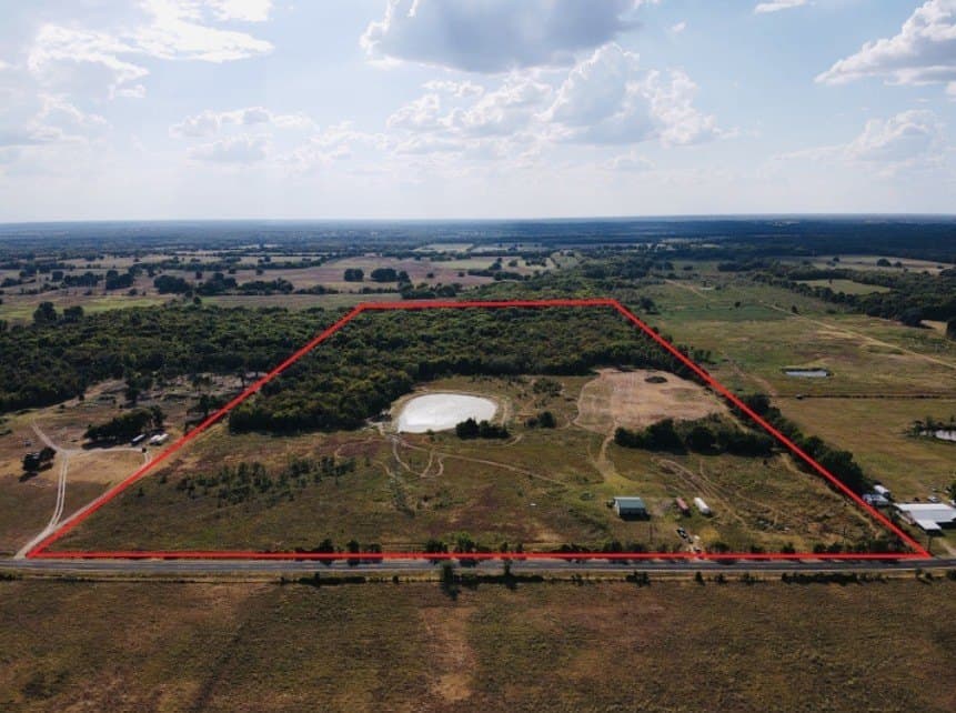 58.04 acres in Lamar County - photo 24