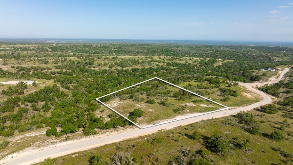 5.01 acres in Gillespie County gallery image 2