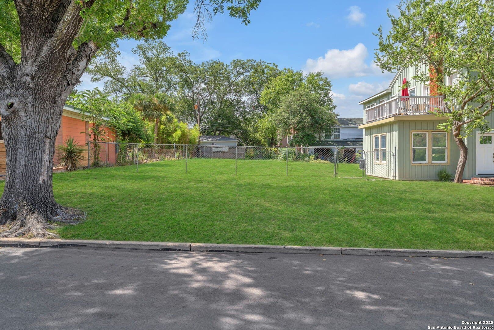 0.16 acres in Bexar County gallery image 2