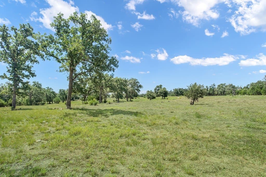 5.29 acres in Kerr County featured view