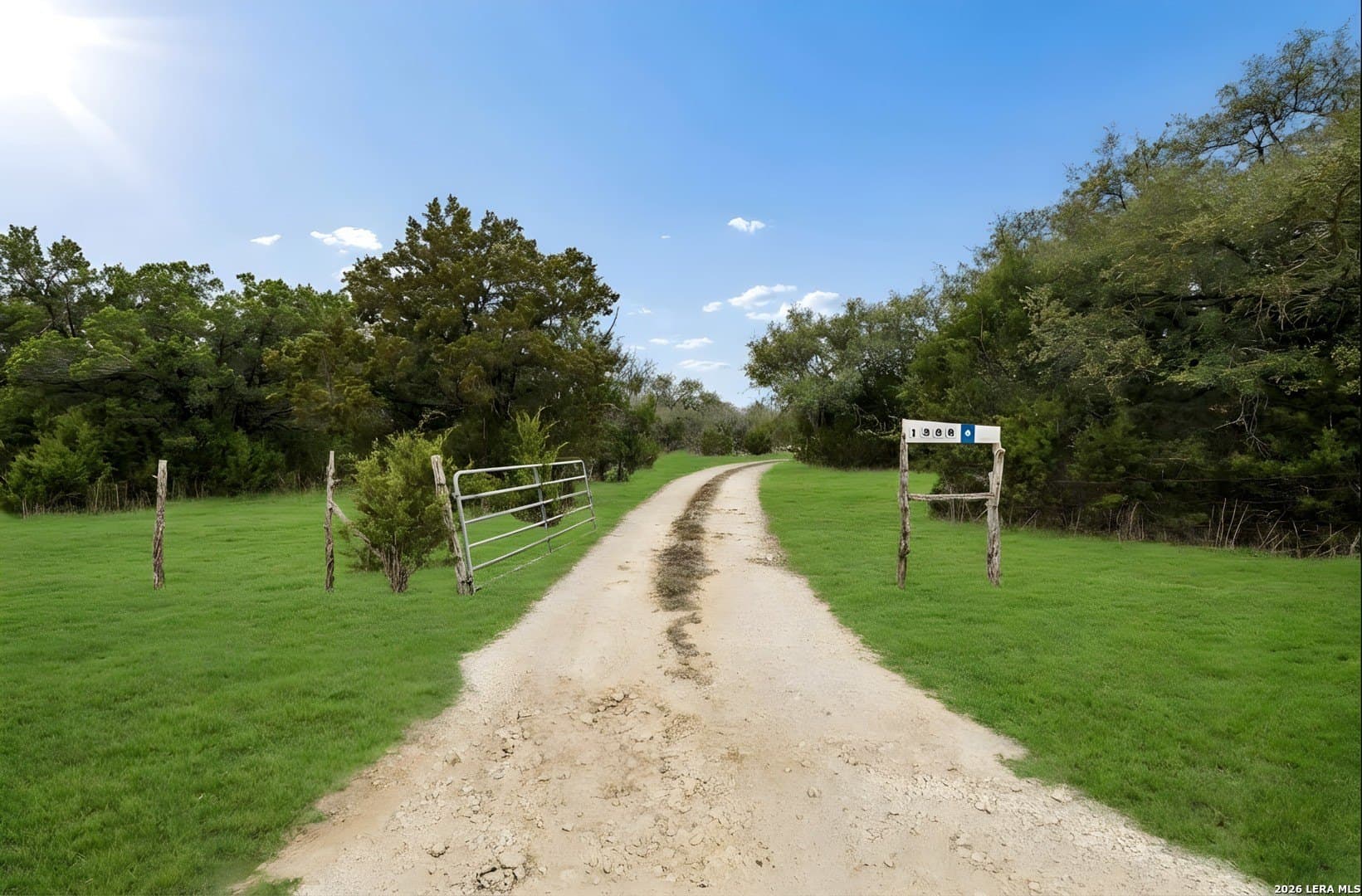 13.06 acres in Comal County gallery image 3