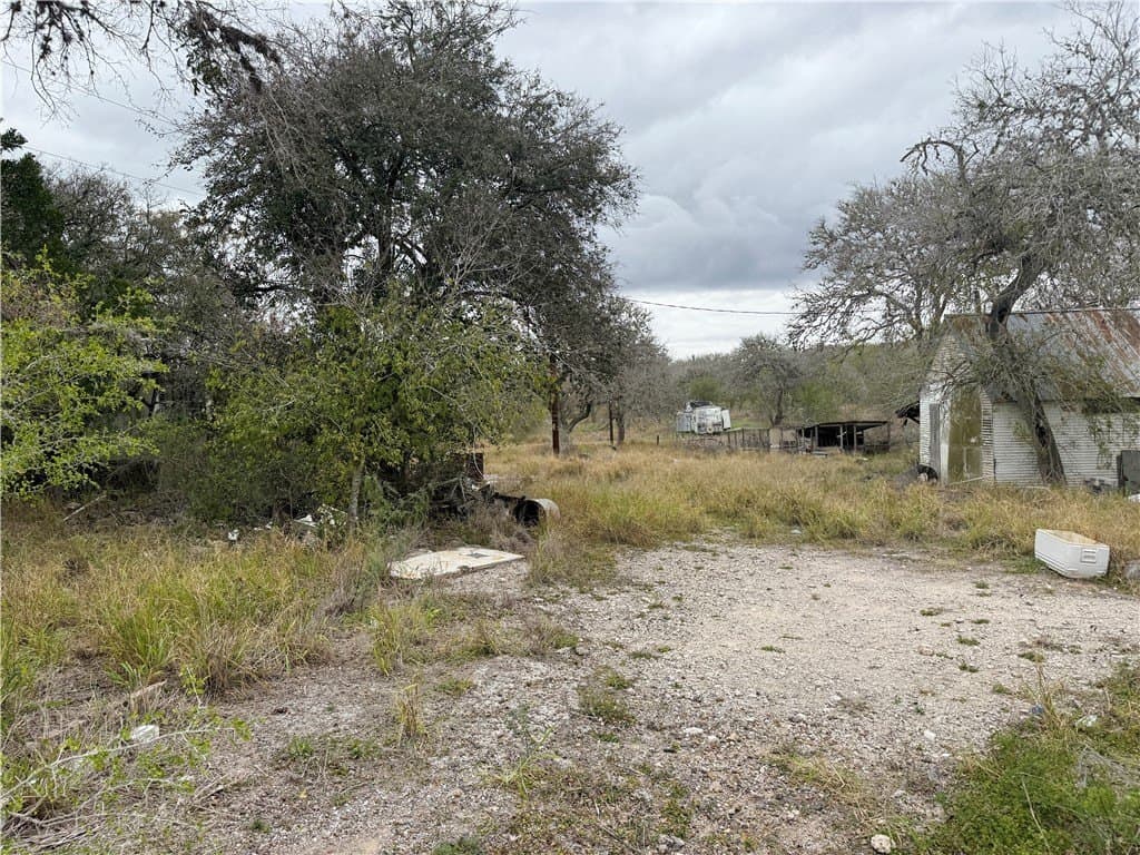1.56 acres in Nueces County - photo 7