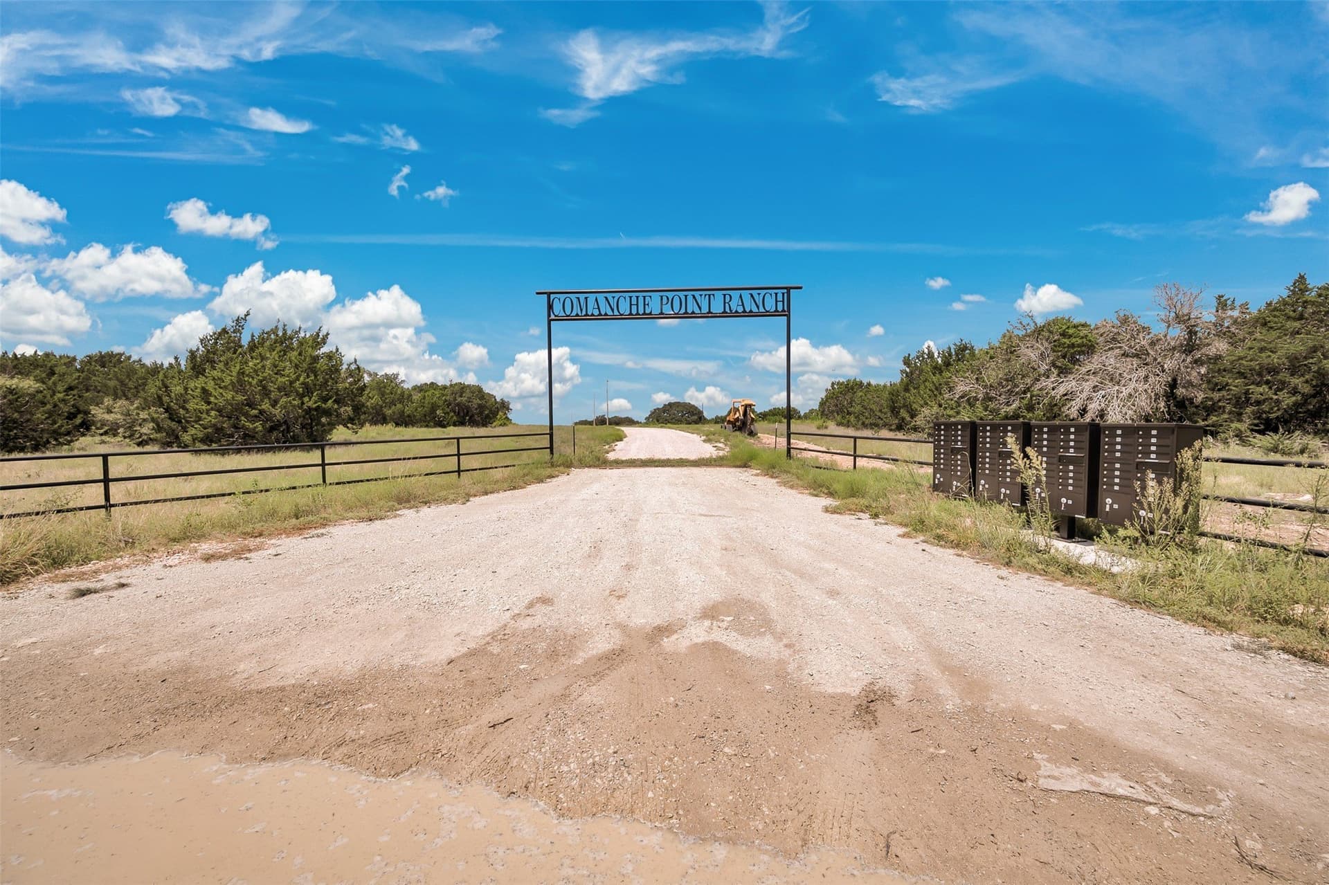 10.01 acres in Hamilton County - photo 2