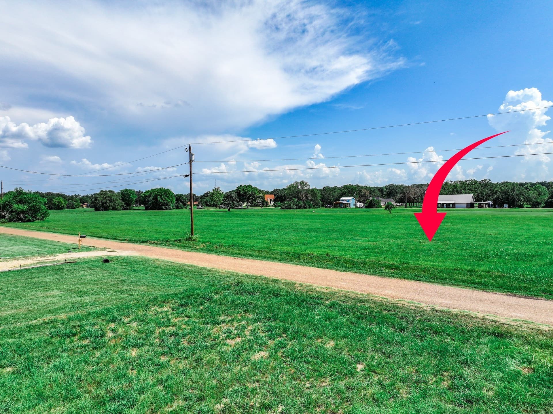 0.18 acres in Henderson County - photo 9