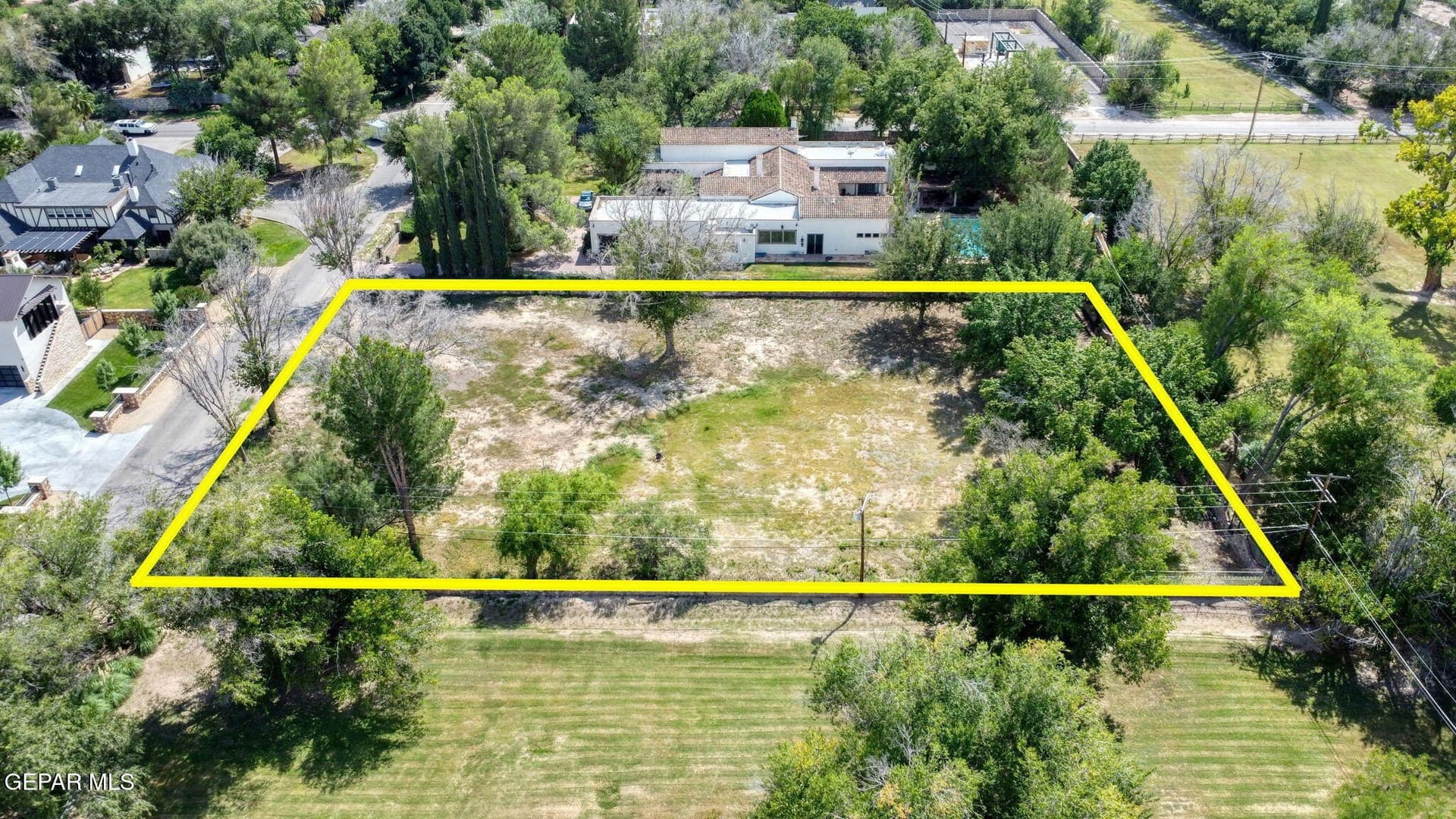 0.85 acres in El Paso County - photo 4