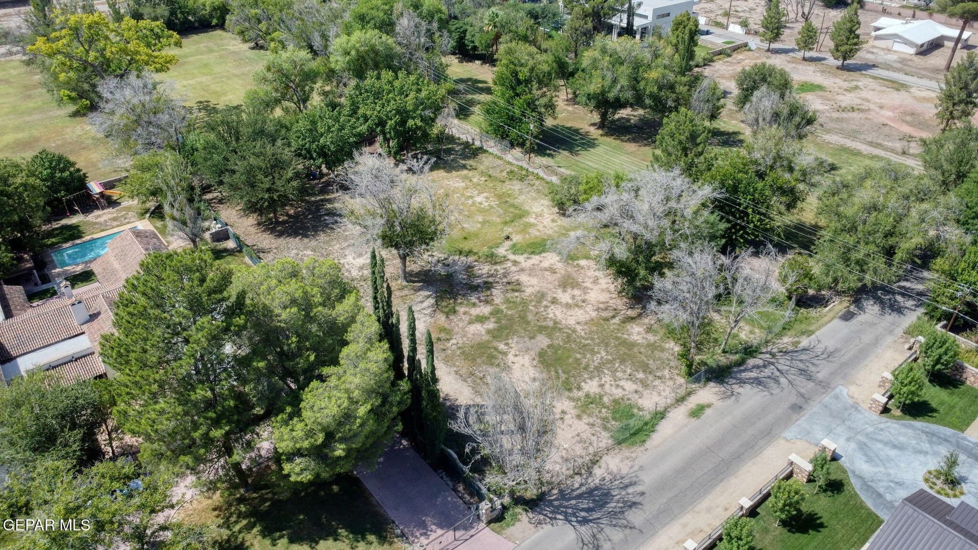 0.85 acres in El Paso County - photo 2