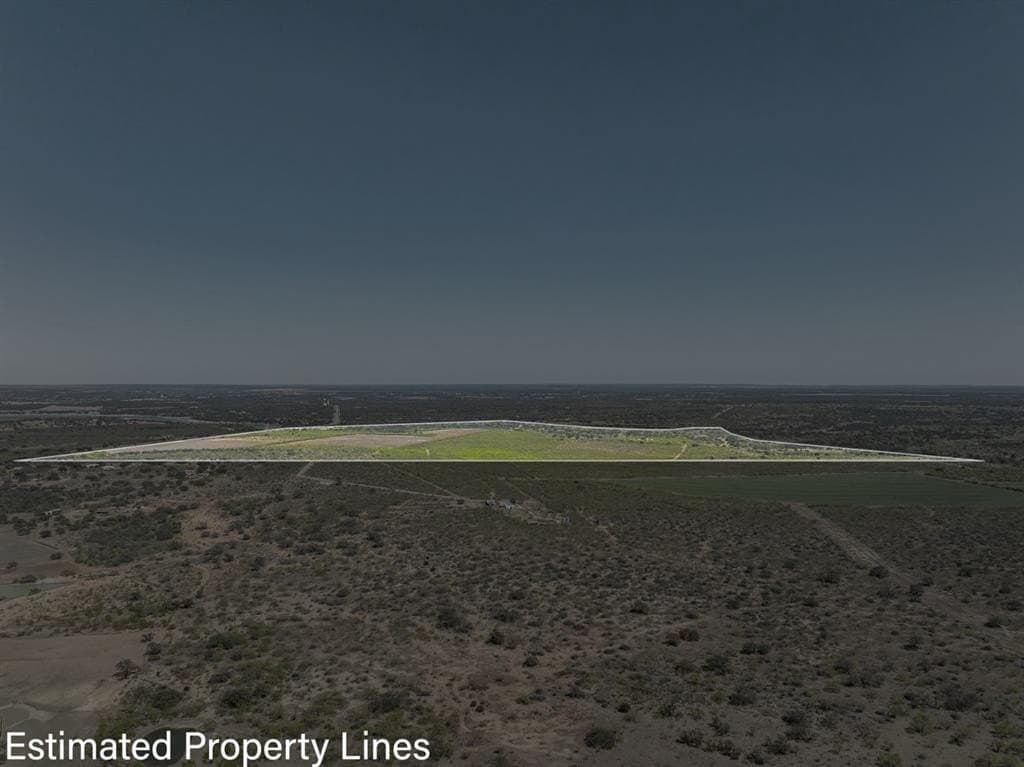 425 acres in McCulloch County gallery image 4