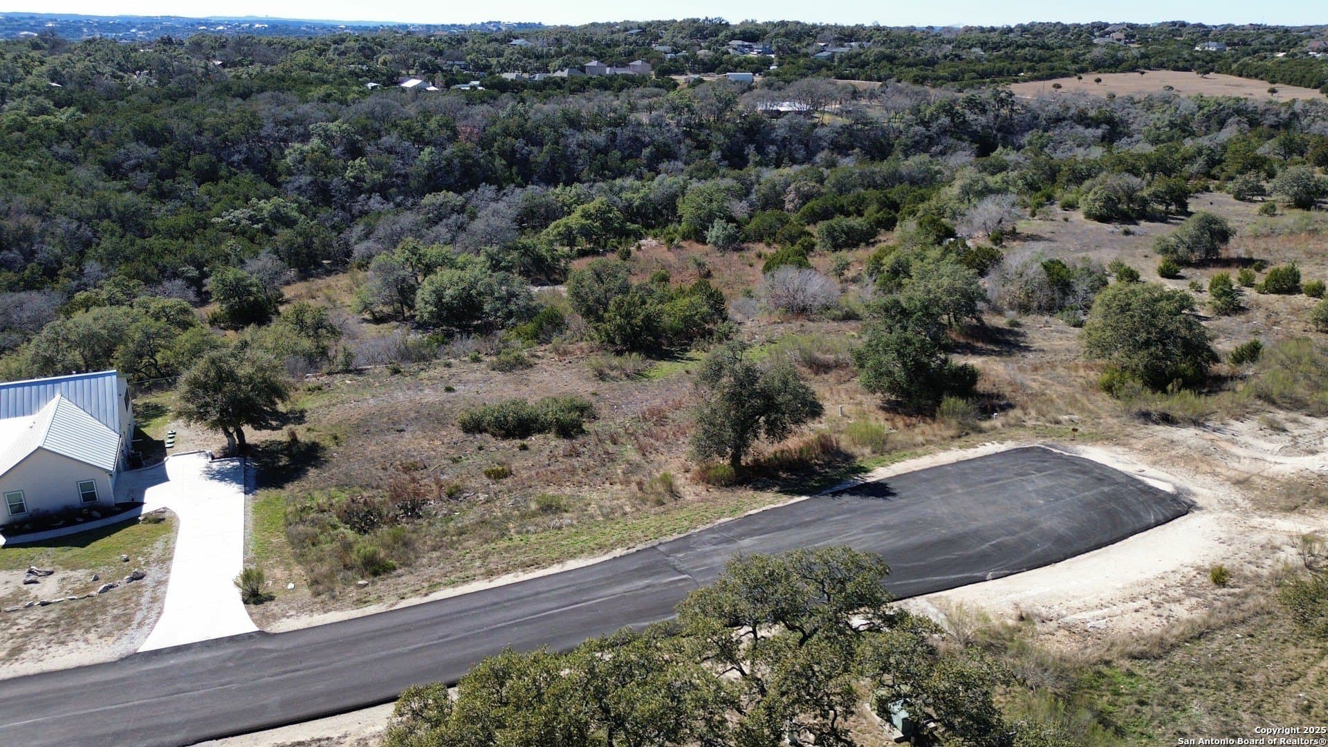 1.56 acres in Comal County - photo 9