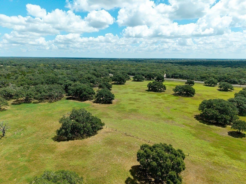 33.24 acres in Lavaca County - photo 7