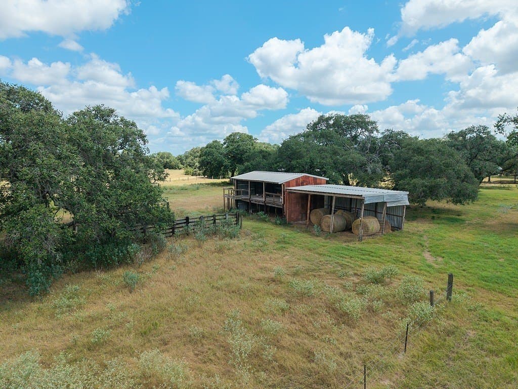 33.24 acres in Lavaca County - photo 12
