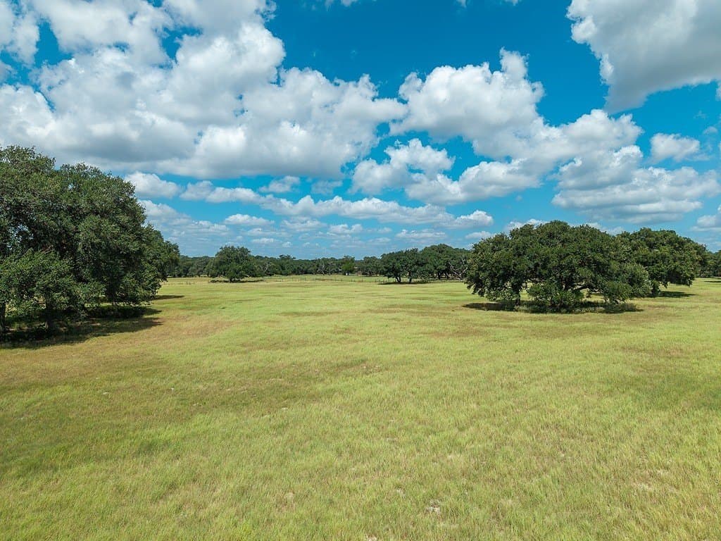 33.24 acres in Lavaca County - photo 6