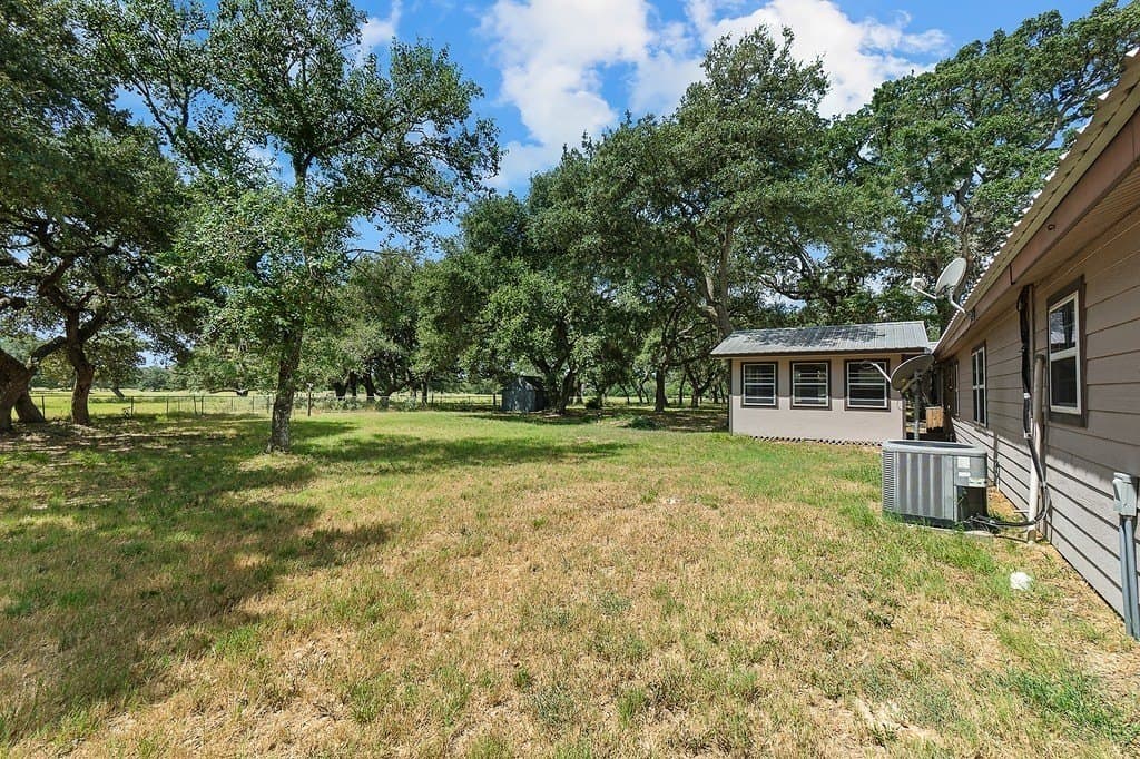 33.24 acres in Lavaca County - photo 30
