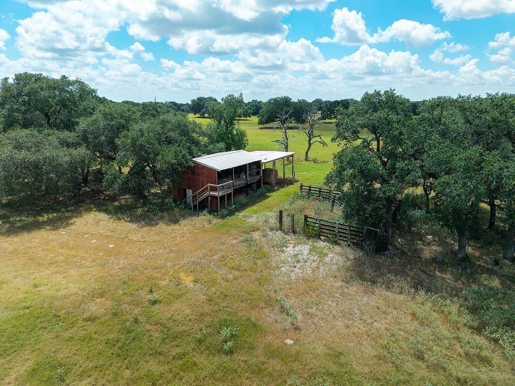 33.24 acres in Lavaca County - photo 11