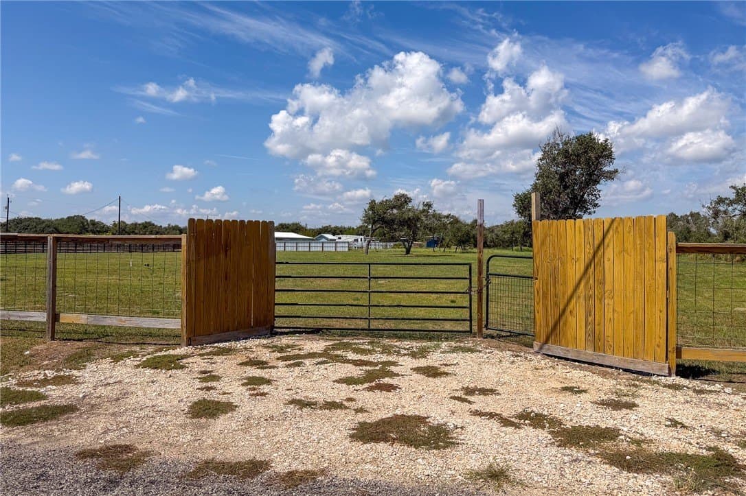 1.56 acres in Aransas County - photo 2