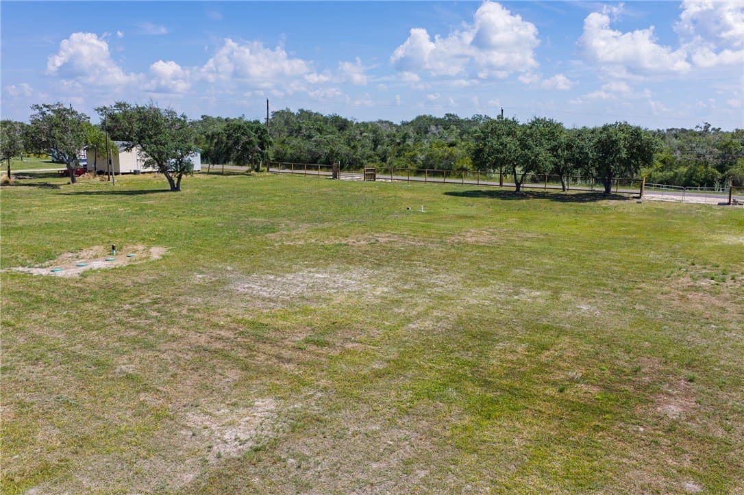 1.56 acres in Aransas County - photo 3