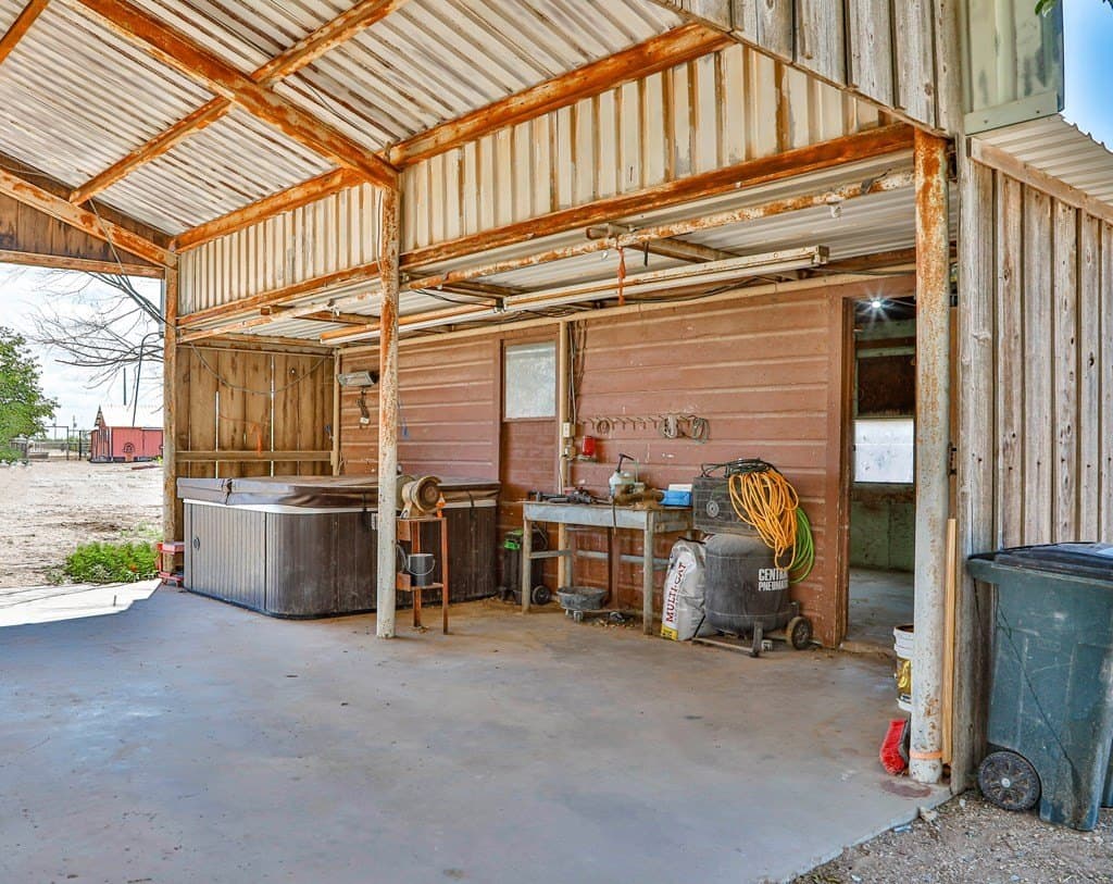 14.72 acres in Ector County - photo 36