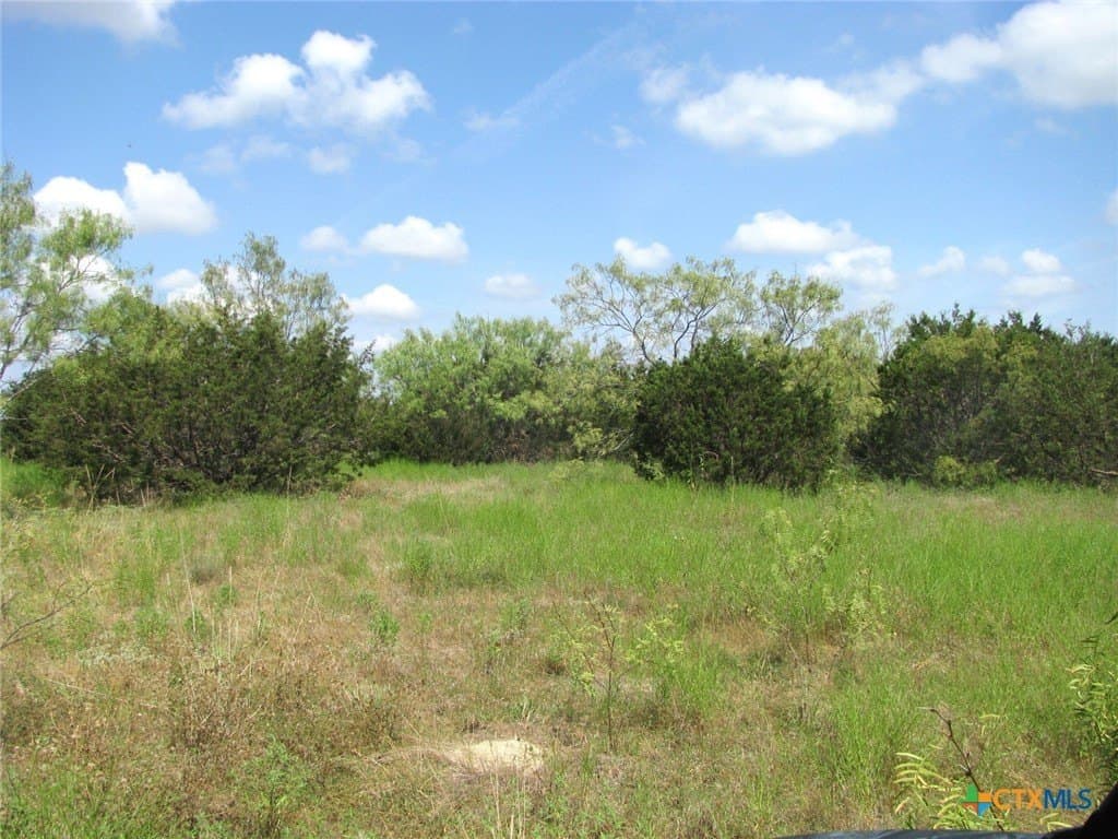 10.7 acres in Hamilton County - photo 15