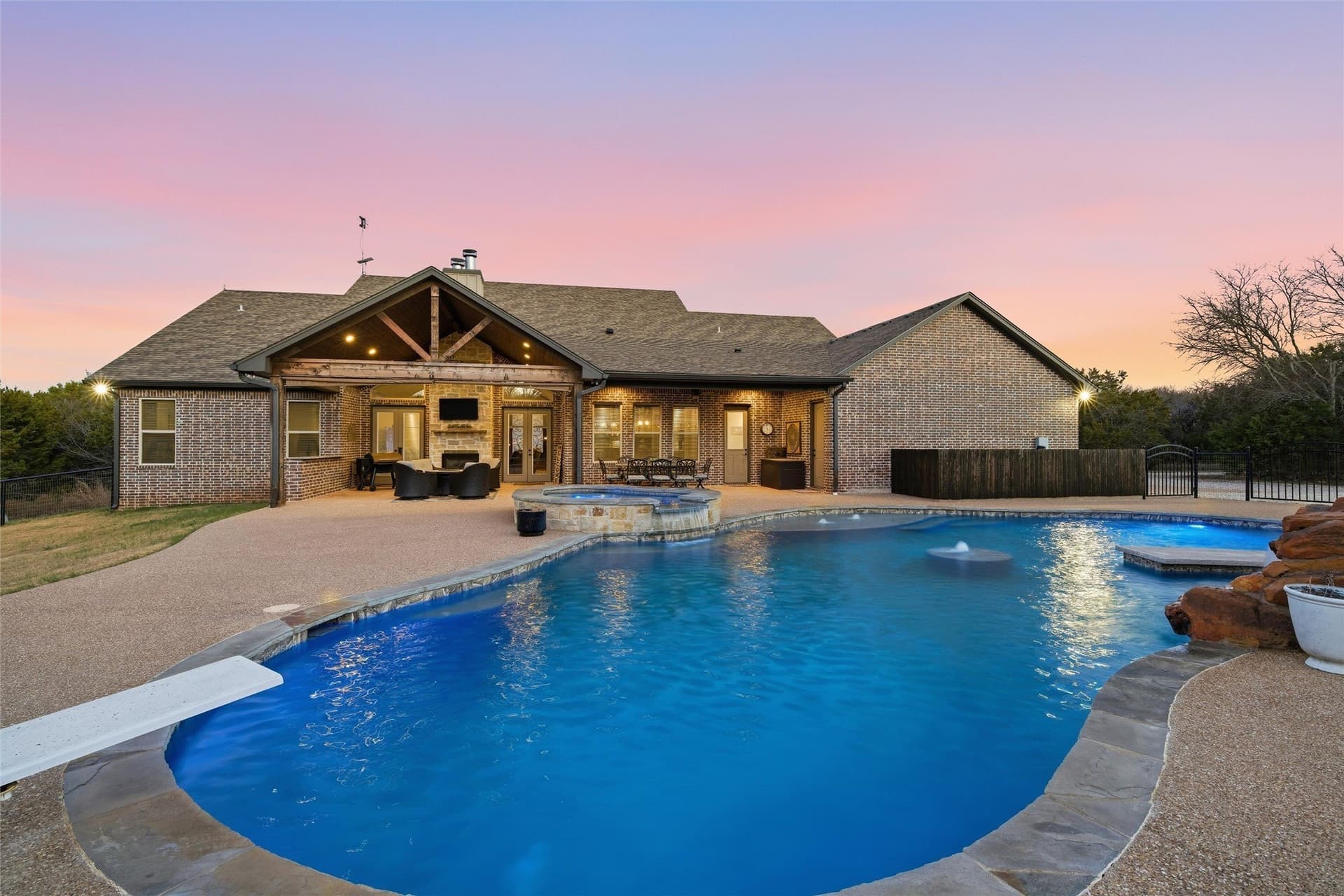11.1 acres in McLennan County - photo 4