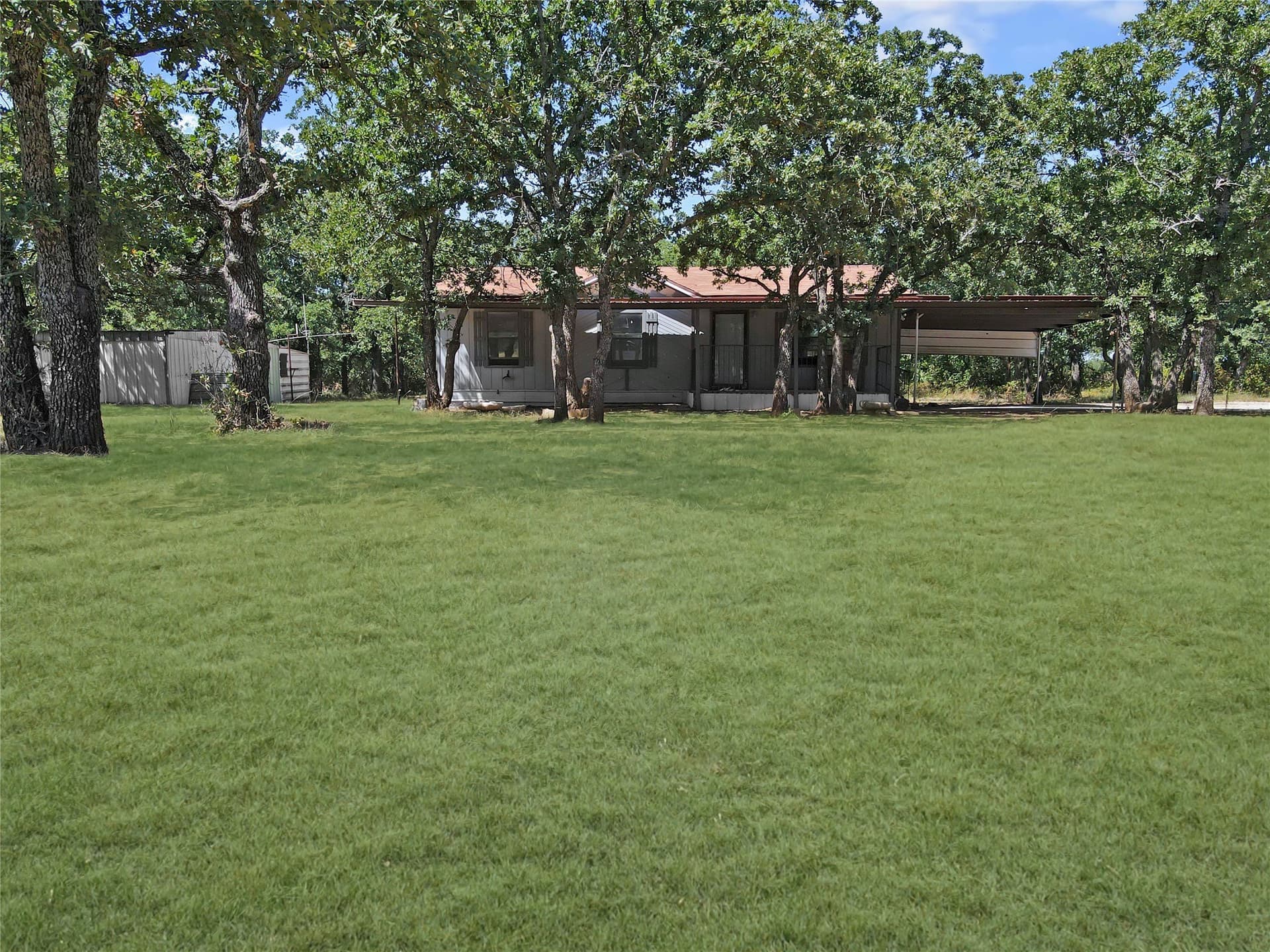 12.16 acres in Eastland County