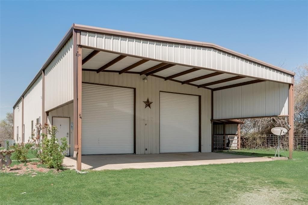 10.98 acres in Kaufman County gallery image 2