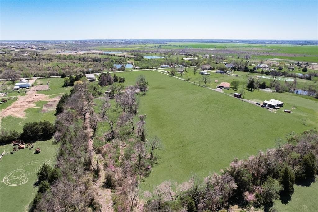 10.98 acres in Kaufman County featured view