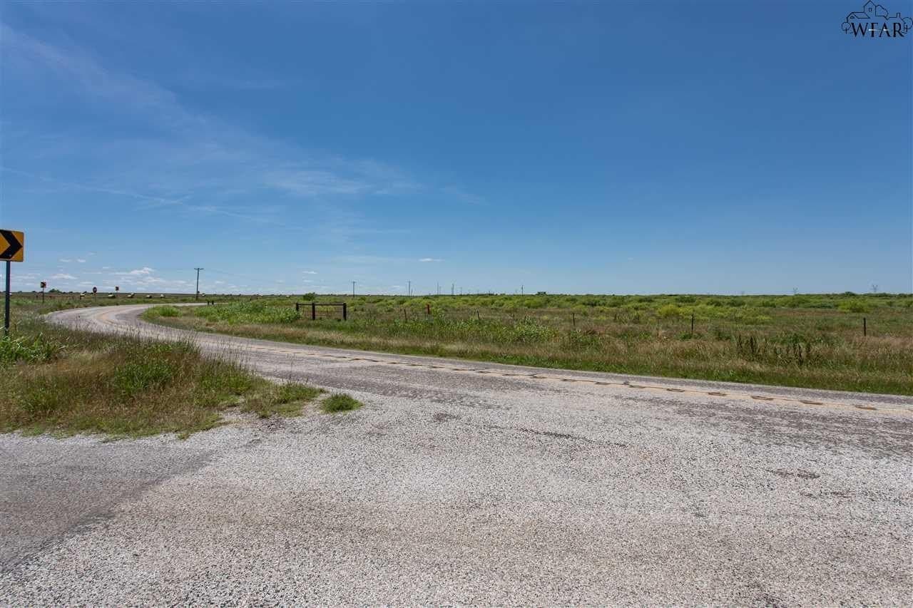 19.99 acres in Wichita County gallery image 4
