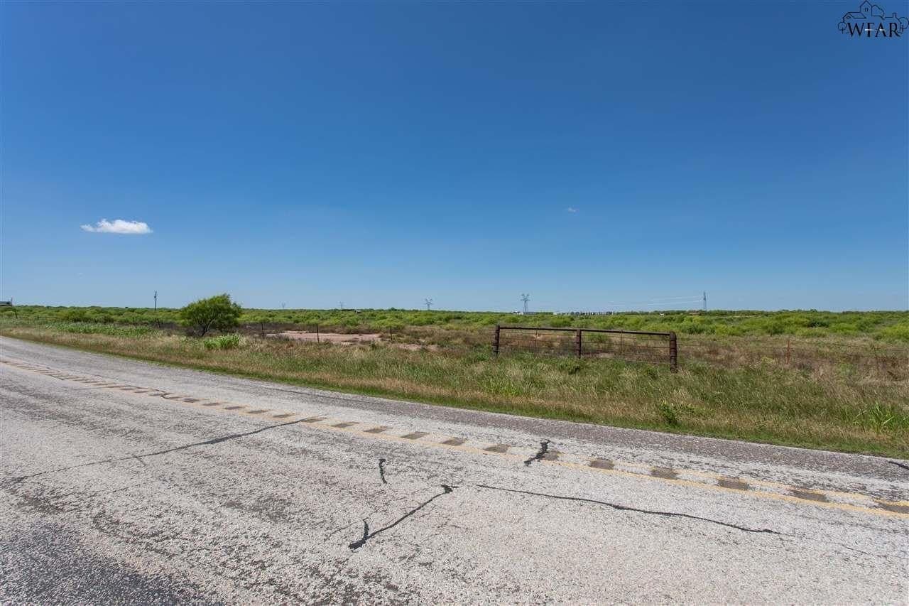 19.99 acres in Wichita County - photo 17