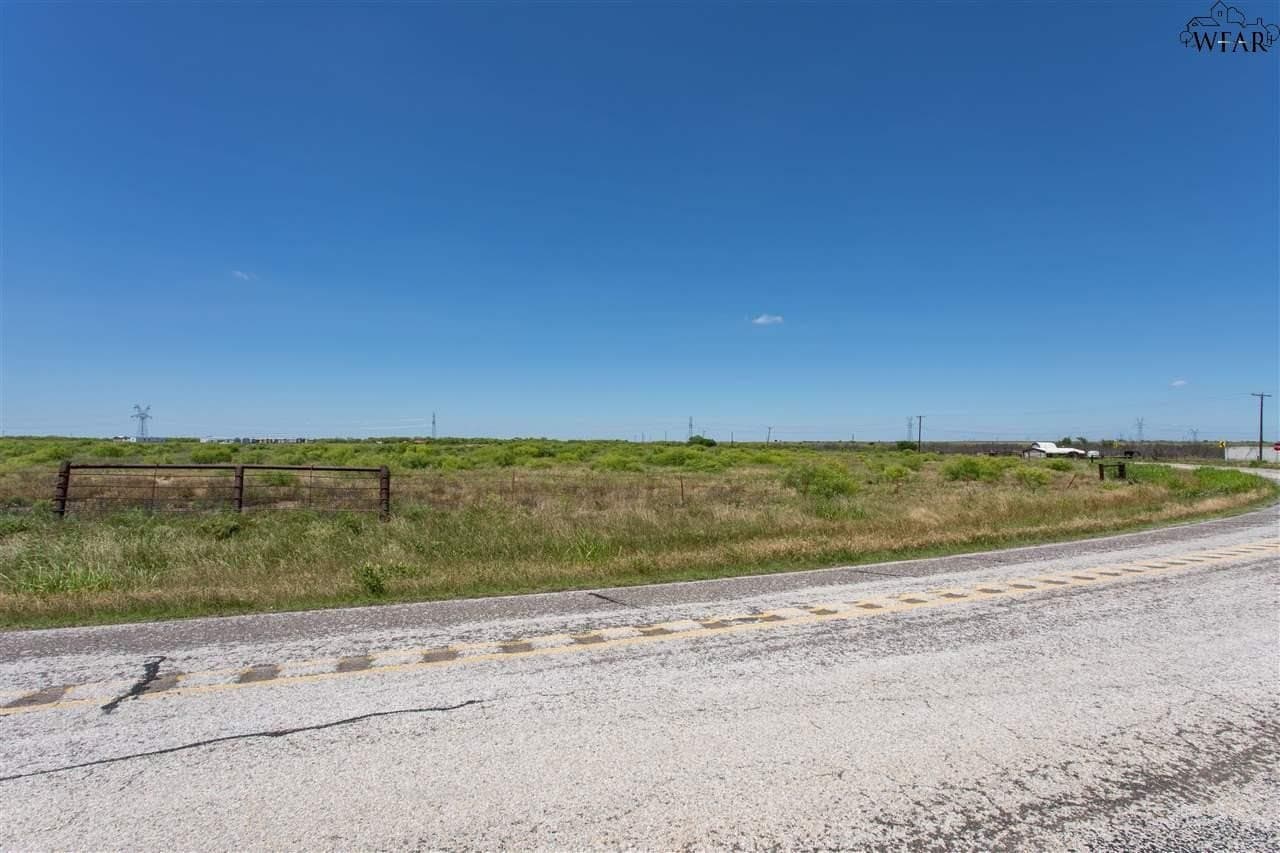 19.99 acres in Wichita County - photo 15