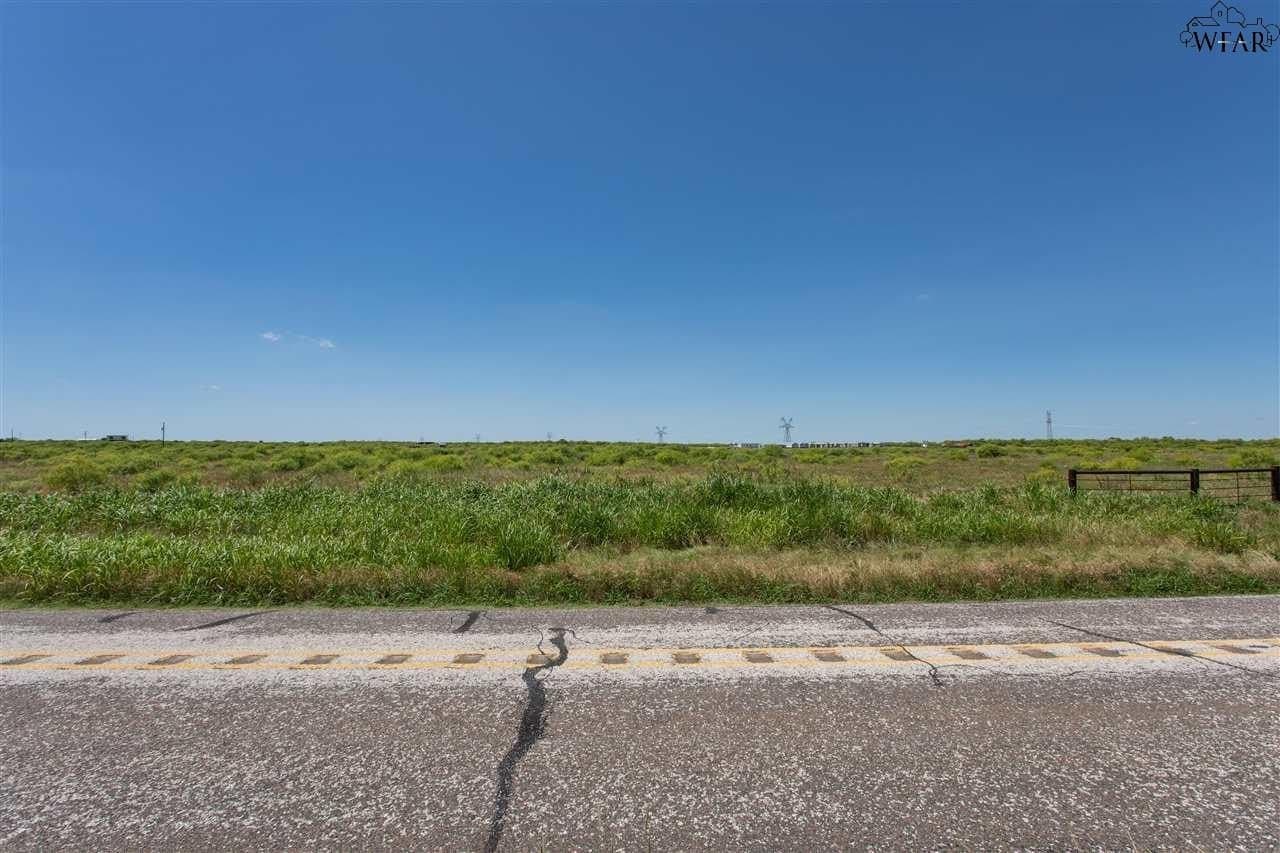19.99 acres in Wichita County - photo 12