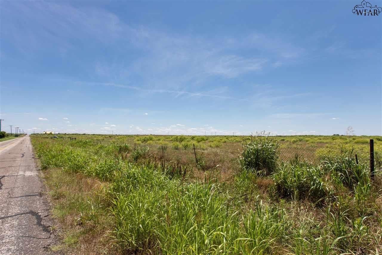 19.99 acres in Wichita County - photo 11