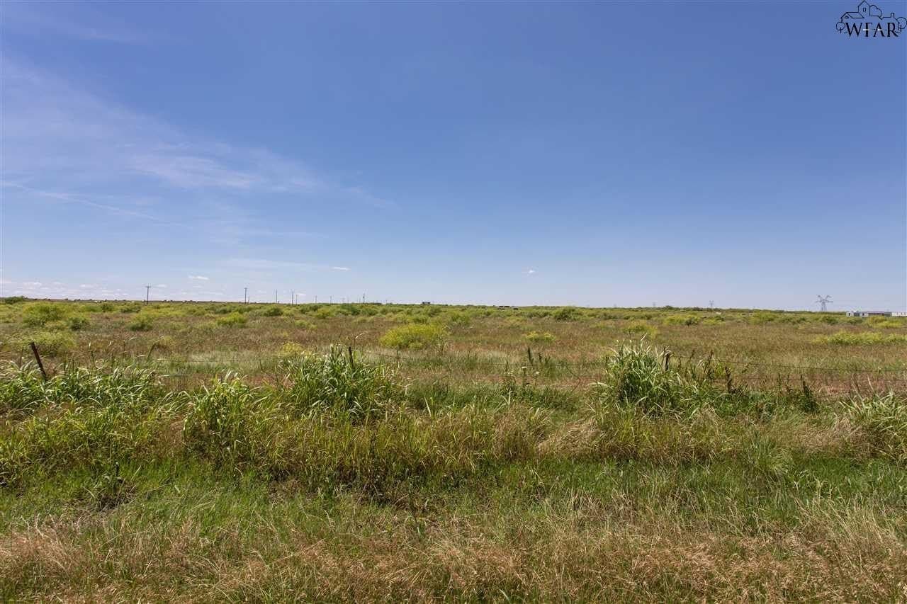 19.99 acres in Wichita County featured view