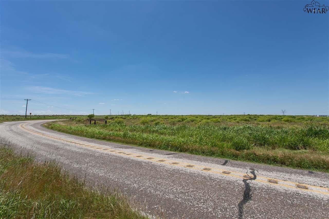 19.99 acres in Wichita County - photo 14