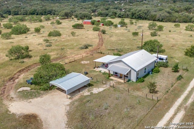 21.77 acres in Medina County