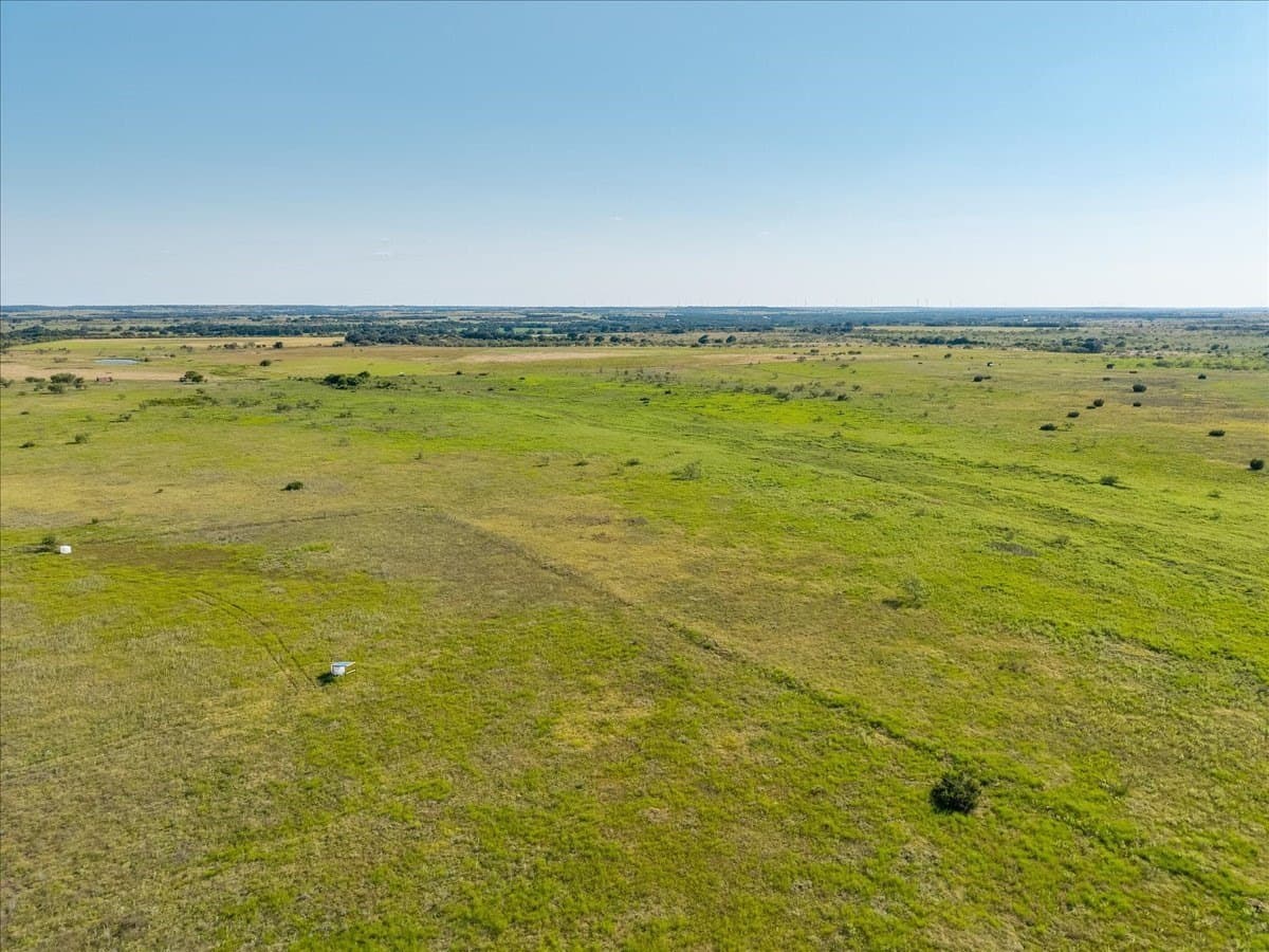 30.24 acres in Hamilton County - photo 32
