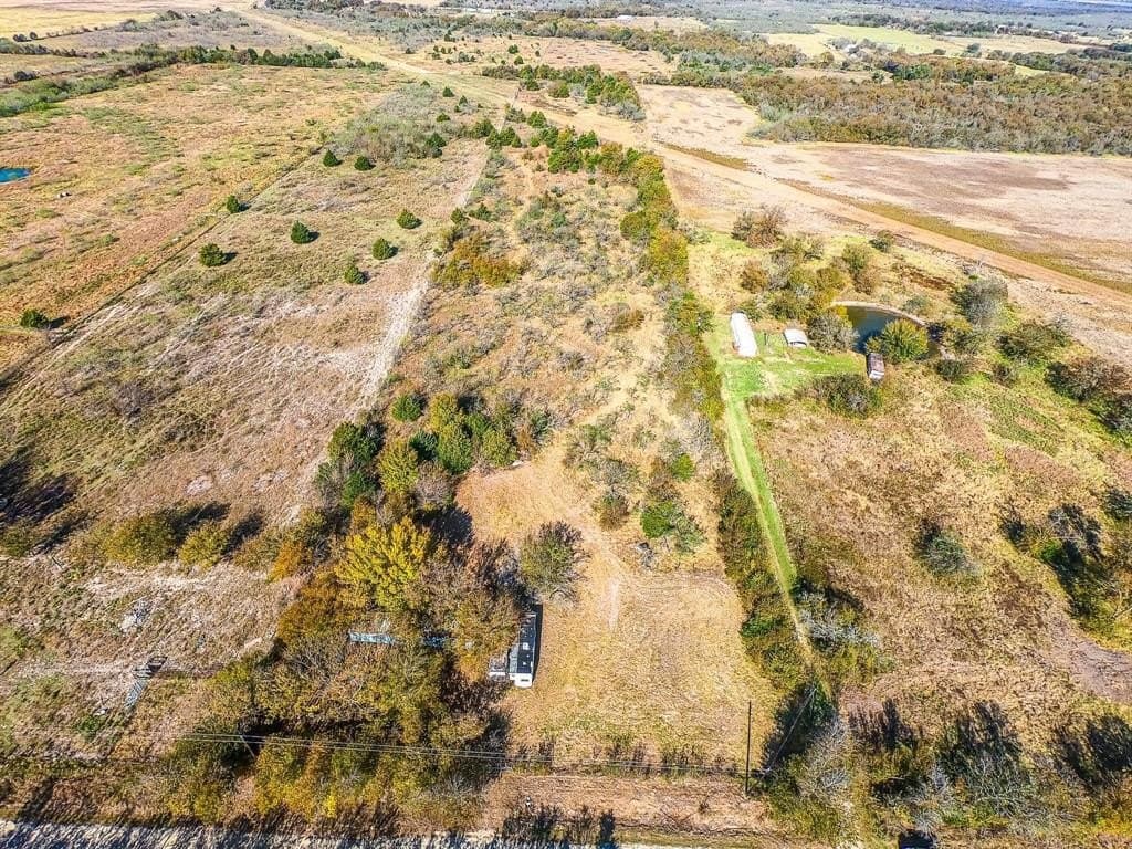 11.61 acres in Navarro County gallery image 3