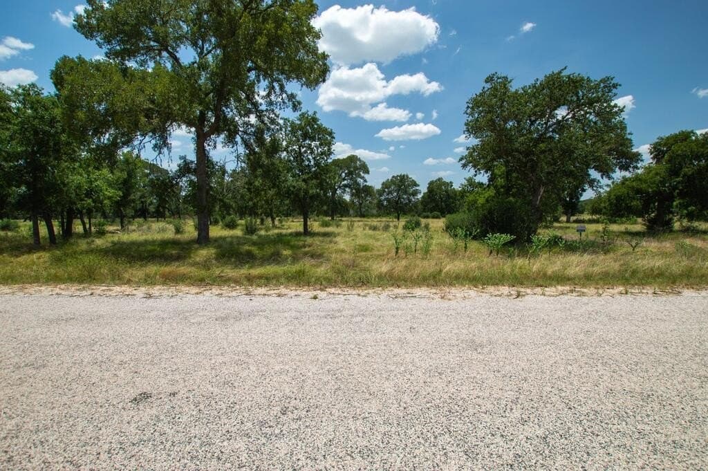 7.42 acres in Kerr County - photo 14