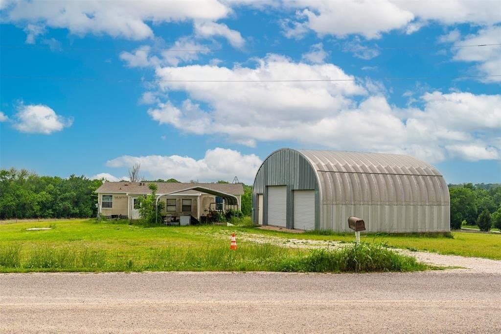 5 acres in Collin County gallery image 4