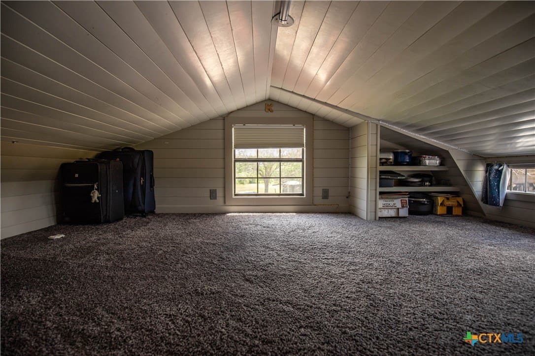 43.81 acres in Gonzales County - photo 37