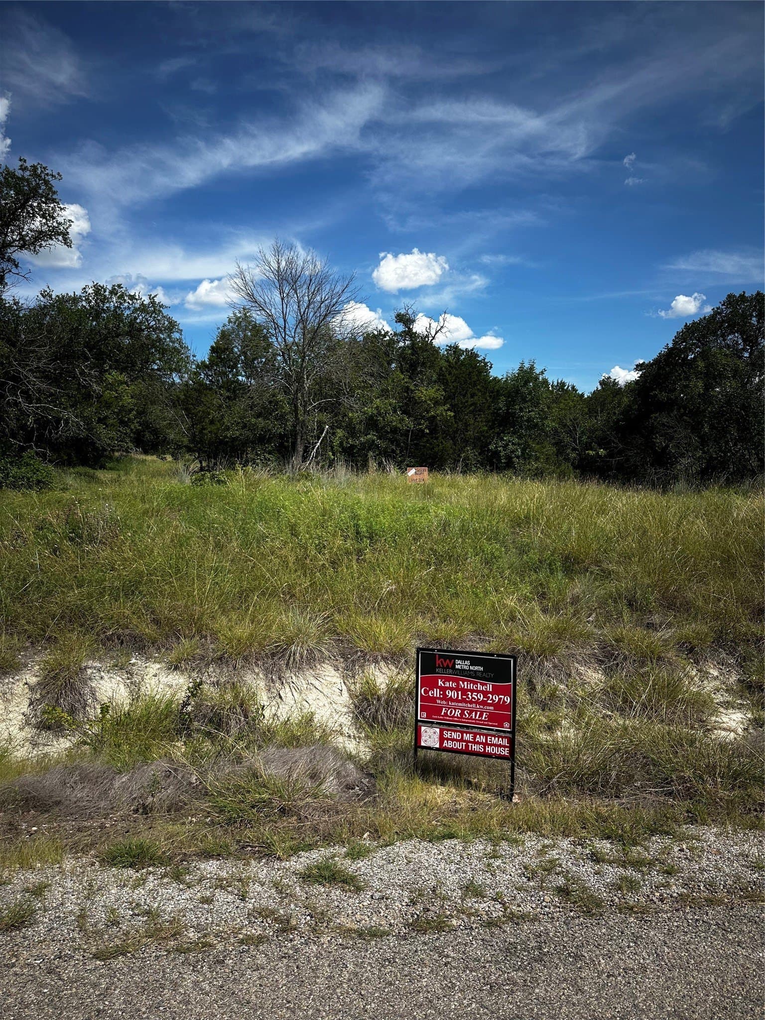 2.01 acres in Parker County gallery image 4