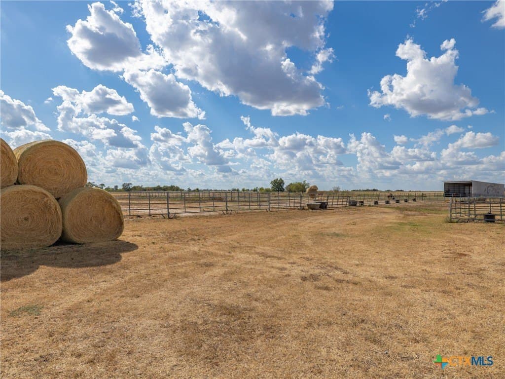 30.61 acres in Williamson County - photo 39