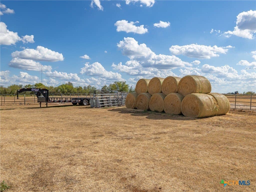 30.61 acres in Williamson County - photo 40