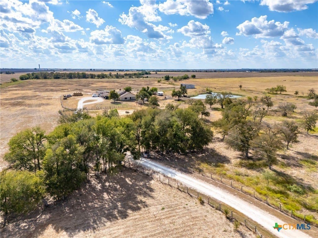 30.61 acres in Williamson County - photo 6