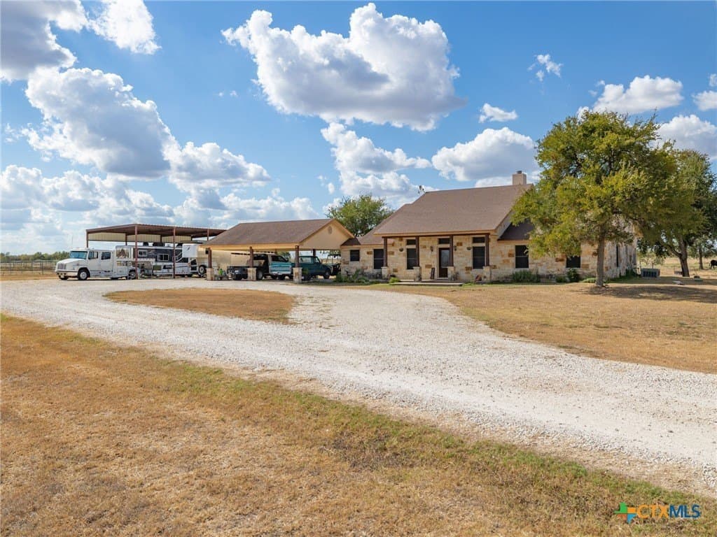30.61 acres in Williamson County