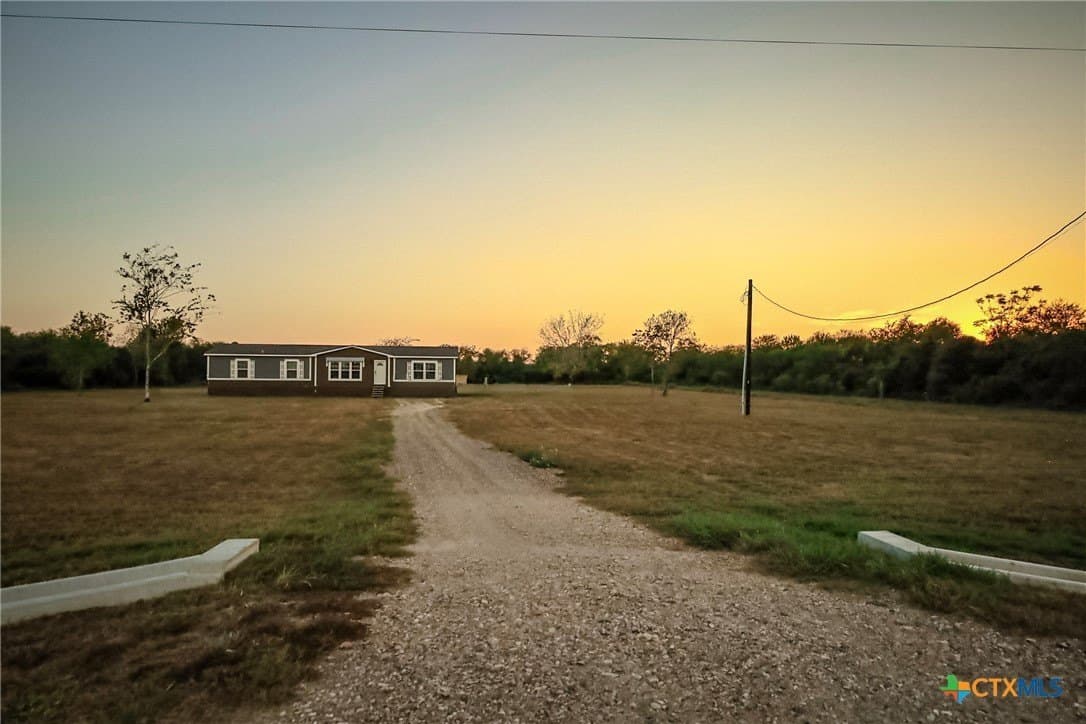 14.01 acres in Victoria County - photo 31